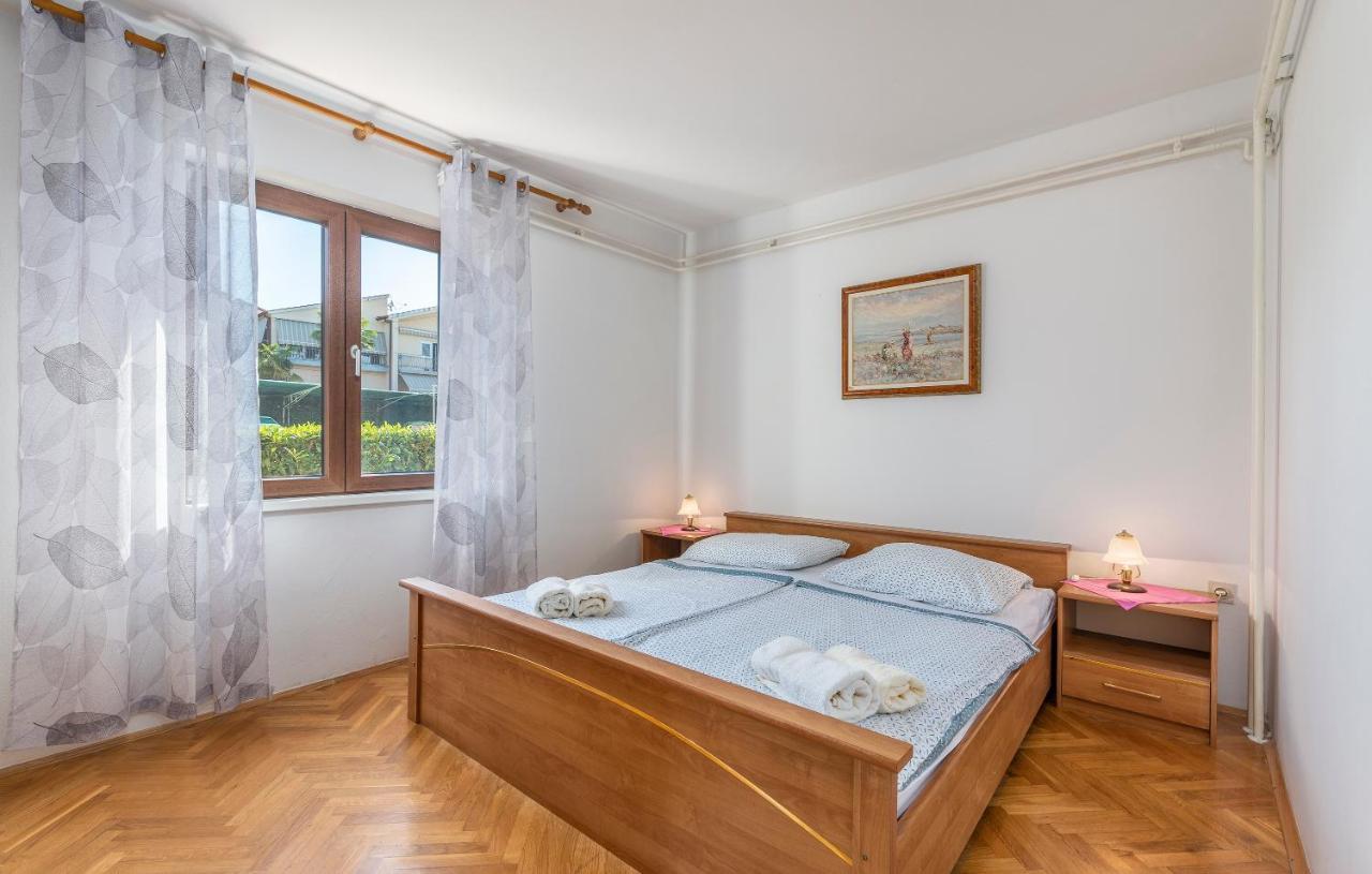 Apartments Feniks Пореч Экстерьер фото